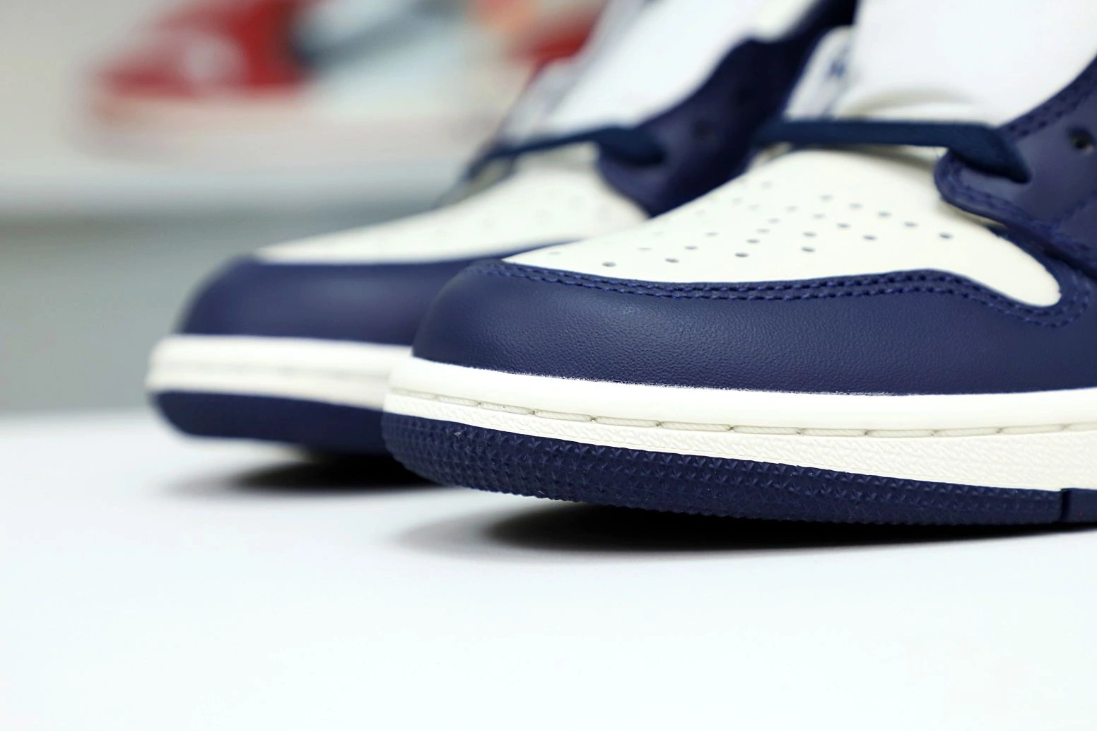 OG JORDAN 1 AIR HIGH 'OBSIDIAN' RETRO 0915
